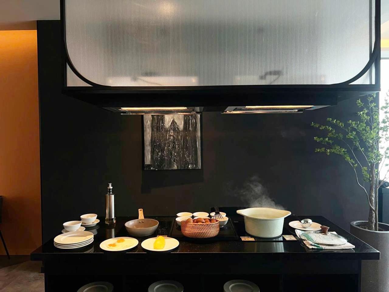 Hotel M Village Centre - Free Laundry And Kitchen